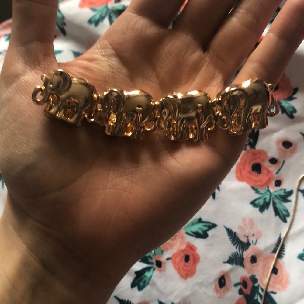 Good elephant bracelet